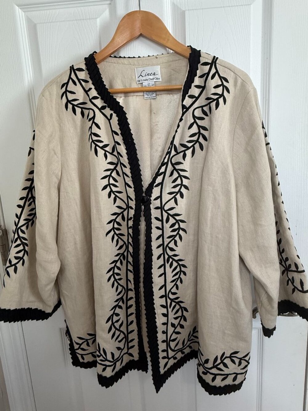 Gorgeous lined linen jacket
